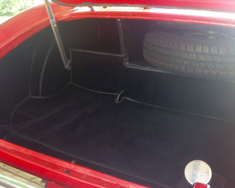 Austin Healey BN1 Boot Trunk Kit trimmed in Black Wool Carpet