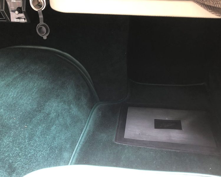 Austin Healey BT7 trimmed with Ivory Vinyl Underdash Parcel Tray Panel and Dark Green Wool Carpet