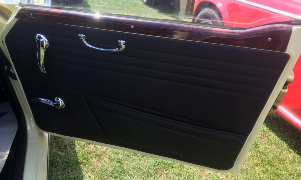 Triumph TR5 / TR250 fitted with Black Leather Door Panel Casings