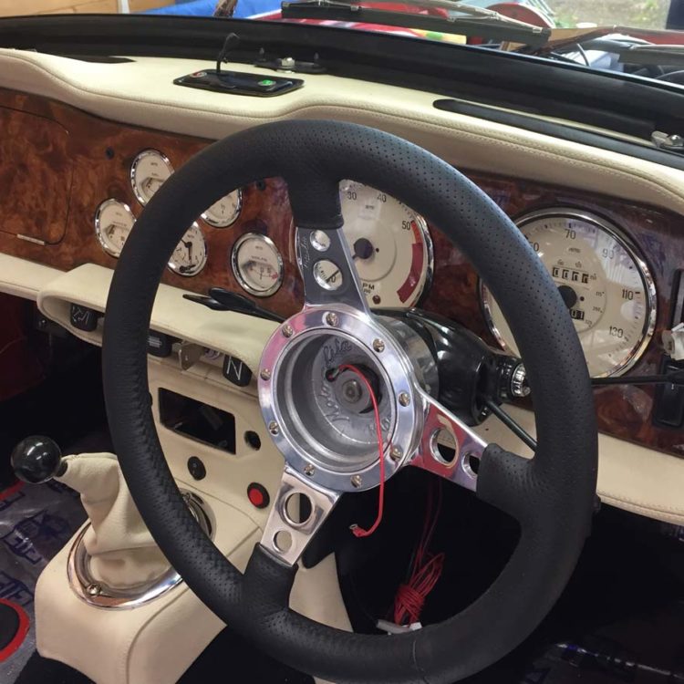 Triumph TR5 / TR250 fitted with Parchment Leather Dash Top Crashroll, Lower Crashpads, Switch Plinth and Centre Console H Frame Unit.