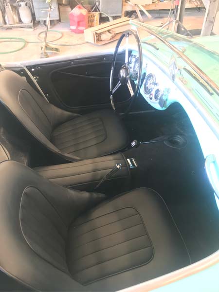 Austin Healey BN2 (100-4) fitted with Black Vinyl Interior Panels, and LeatherFaced Seats and Centre Cushion Armrest.