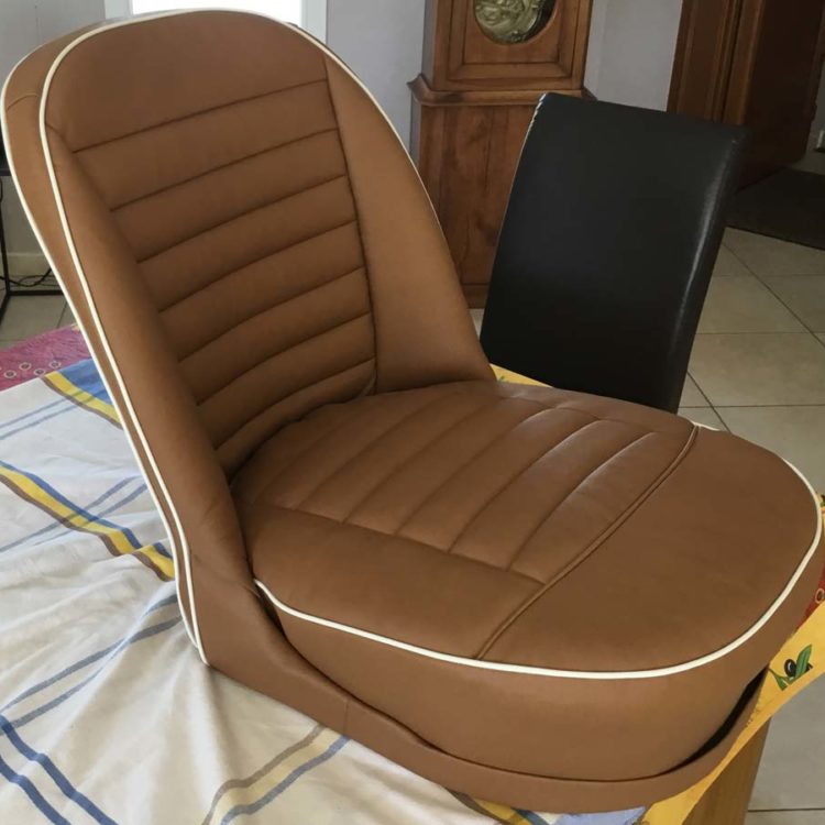 Triumph TR3A Front Seat Covers in Cinnamon Leather & Vinyl mix.