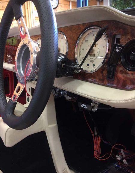 Triumph TR5 / TR250 fitted with Parchment Leather Dash Top Crashroll, Lower Crashpads, and Centre Console H Frame Unit.