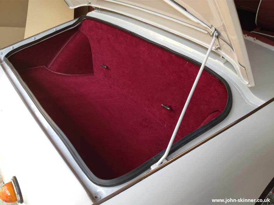 Triumph TR3A Boot Trunk trimmed in Red Wool carpet